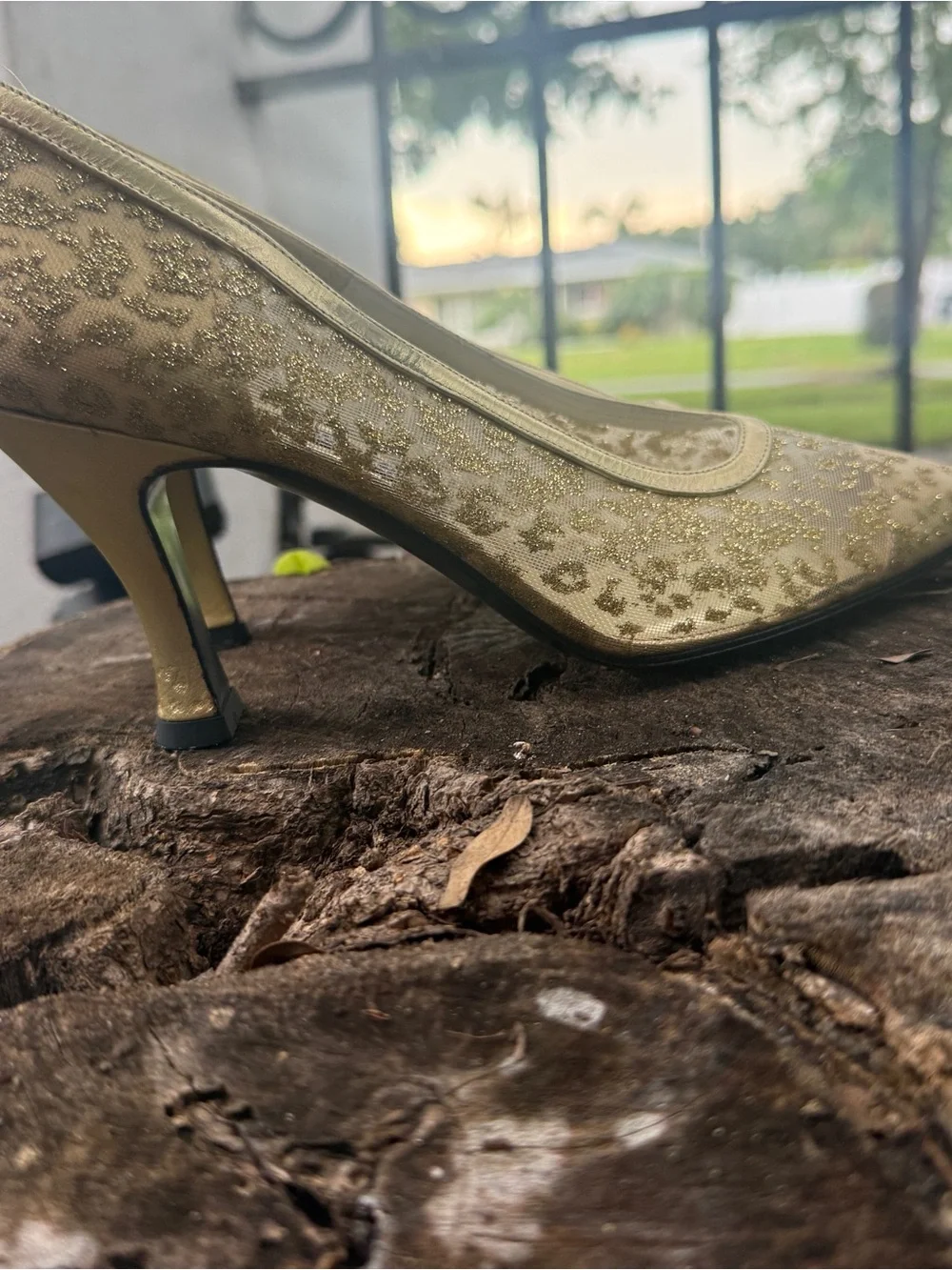 Stuart Weitzman Vintage Gold Pointed Toe Heels